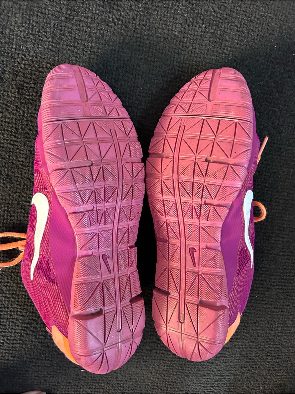 Nike Women’s Pink and Orange Lightweight Training Shoes - Picture 4 of 5